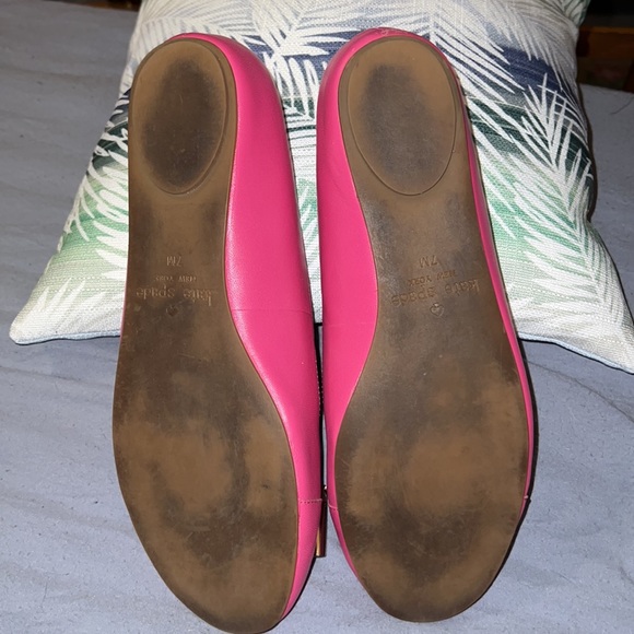 KATE SPADE Pink ๐ Leather Gold Bow Flats Barbie Pink - Picture 5 of 6